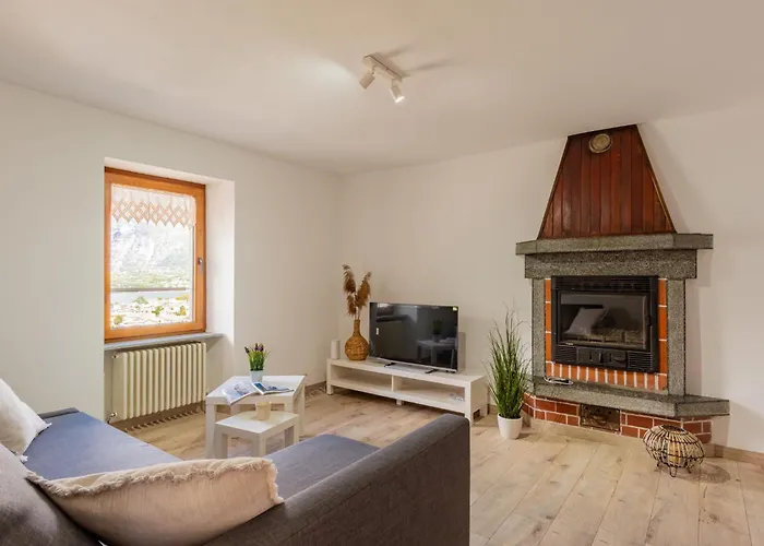 Semesterbostad Miki Mhouse By Interhome Verceia